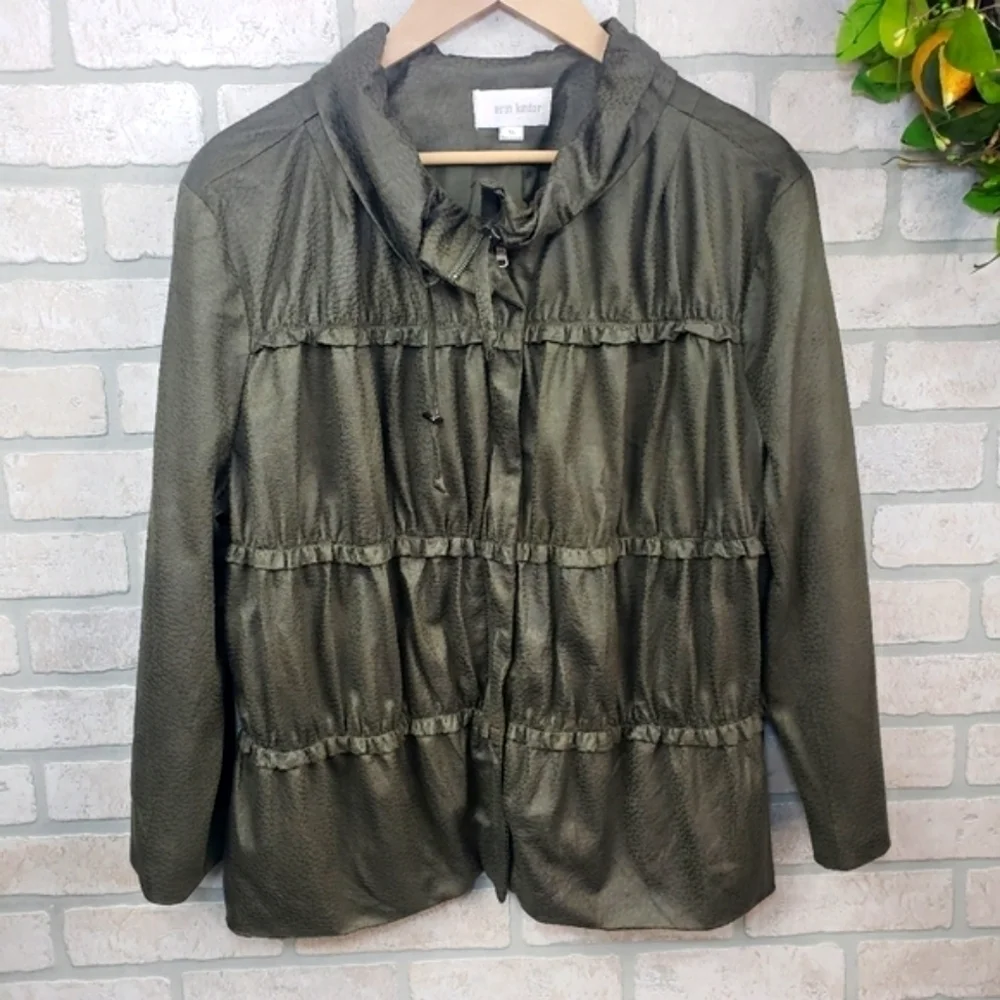ERIN LONDON Ruffled Animal Print Jacket Olive Size XL